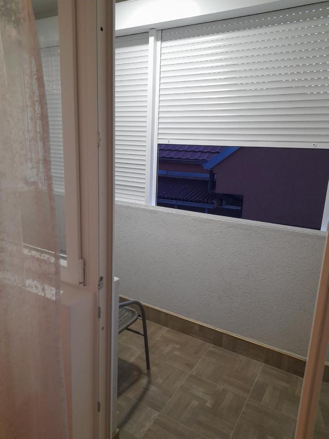Holiday Apartaments 2 Ниш Екстер'єр фото